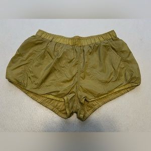 Free People‎ Movement Sunshine Bubble Hem Shorts Women’s Size M